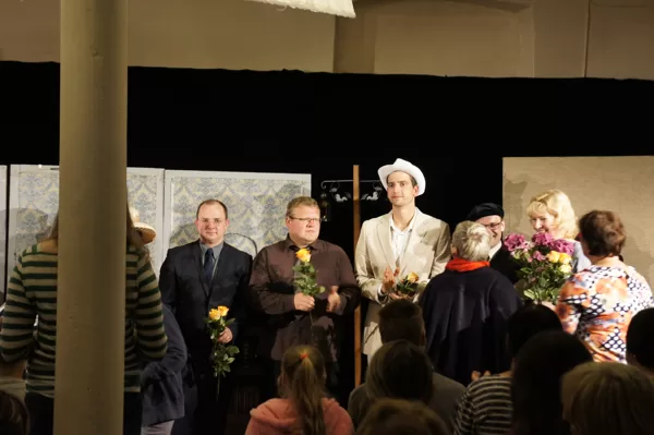 "Nezināmā zvaigzne", Stūrīšu amatierteātris